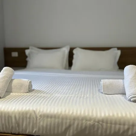 Апартаменты Dreamscape Bllok Тирана